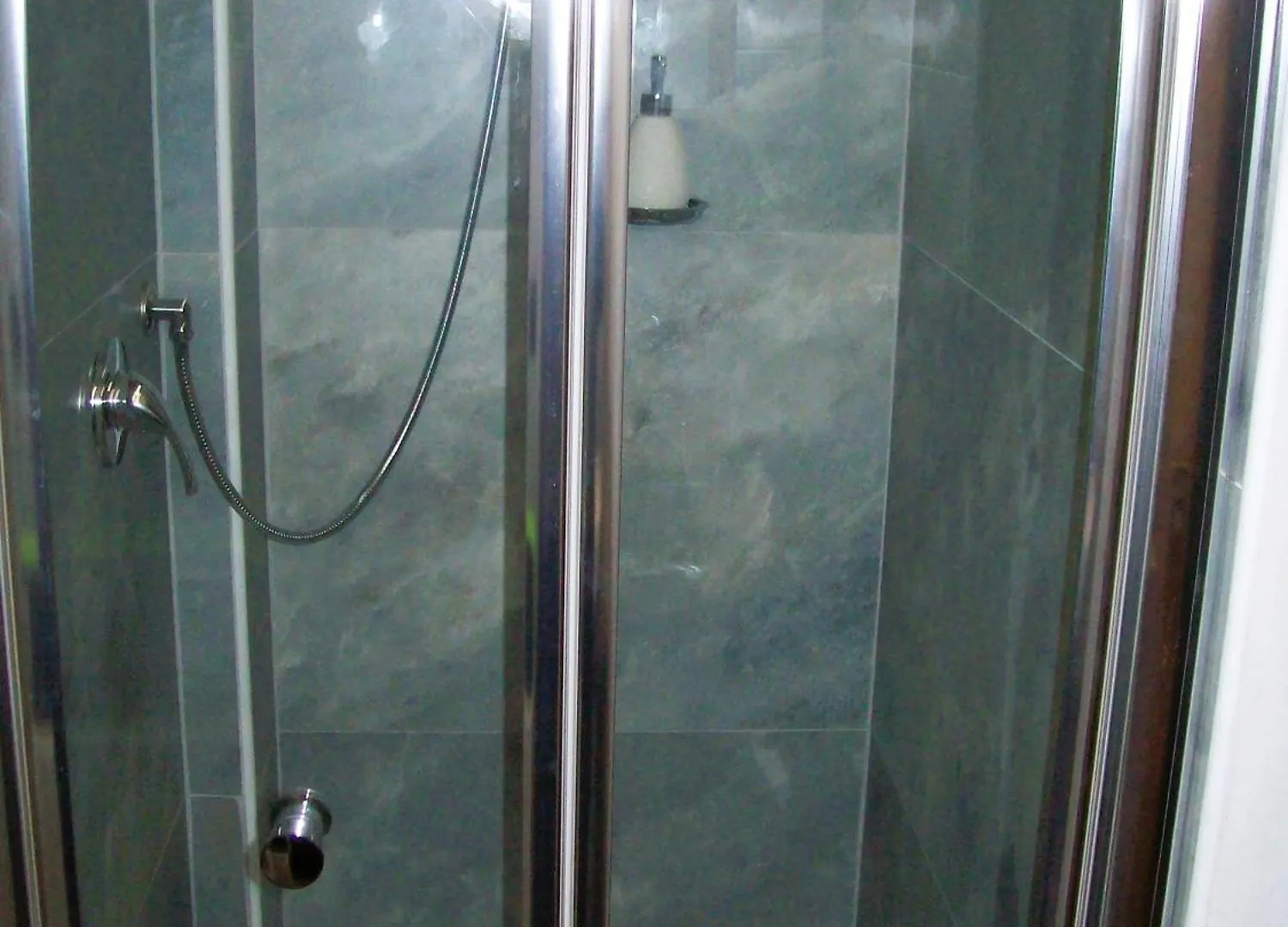 فندق La Porta Rossa سان كاشّانو إنْ فال دي بيزا بيت ضيافة