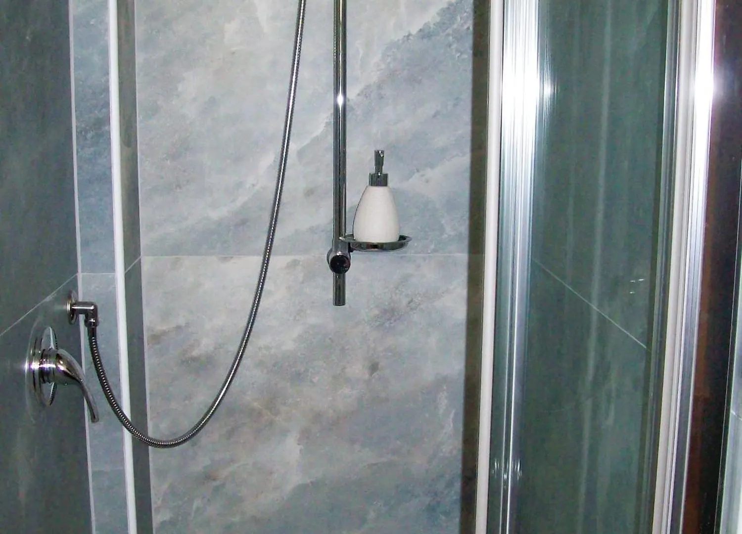 فندق La Porta Rossa سان كاشّانو إنْ فال دي بيزا